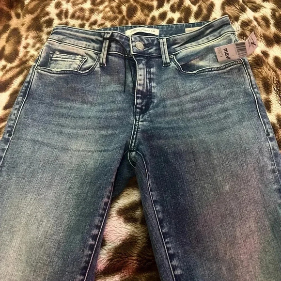 Mavi Adriana Jeans - Picture 2 of 7
